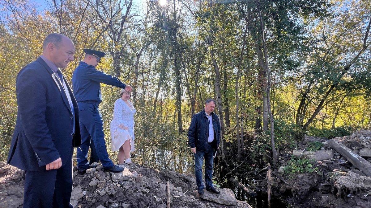 На улице Чаадаева убрали насыпь, мешавшую стоку воды